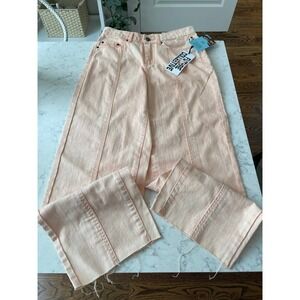 NWT! Future Collective Straight Leg Jeans Size 2 Peach Cottage Preppy